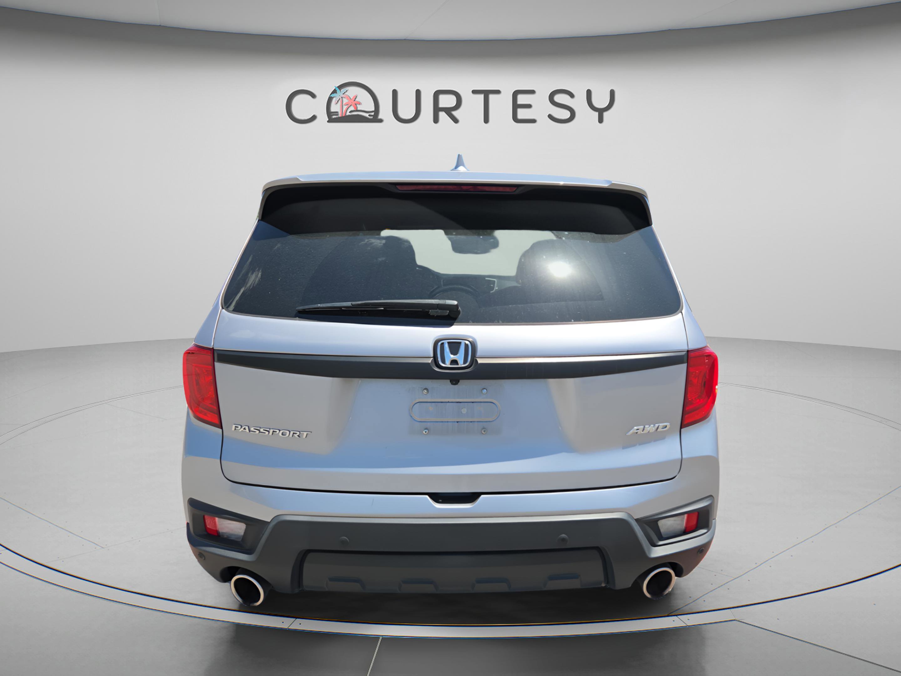 Used 2022 Honda Passport EX-L image 2