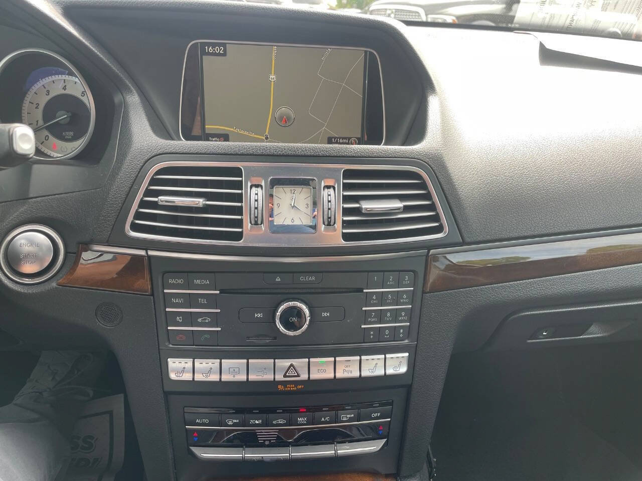 Used 2016 Mercedes-Benz E 400 Coupe image 18