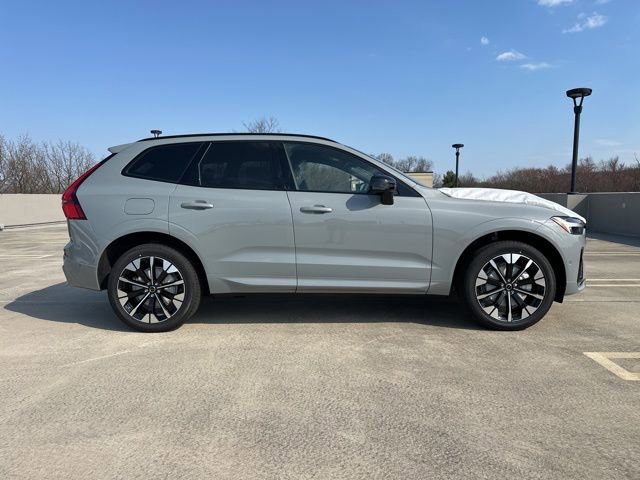 New 2026 Volvo XC60 B5 Plus w/ Protection Package Premier image 8