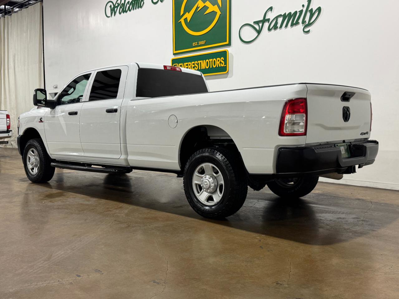 Used 2023 RAM 2500 Tradesman AWD/4WD image 6