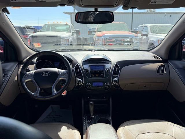Used 2011 Hyundai Tucson Limited image 19