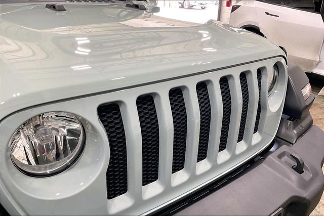 Used 2023 Jeep Wrangler Sport AWD/4WD image 27