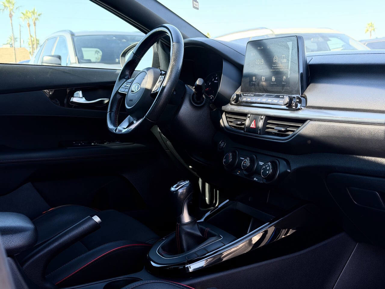 Used 2021 Kia Forte GT image 29