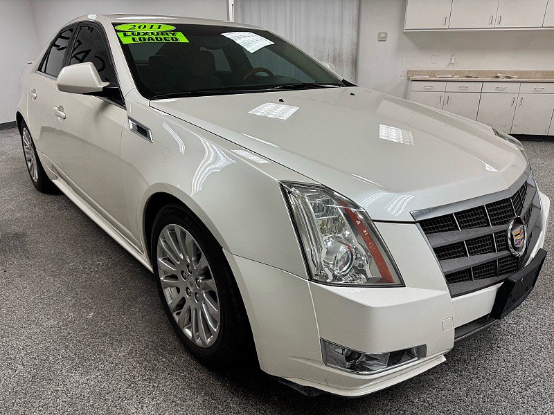 Used 2011 Cadillac CTS Premium RWD image 3