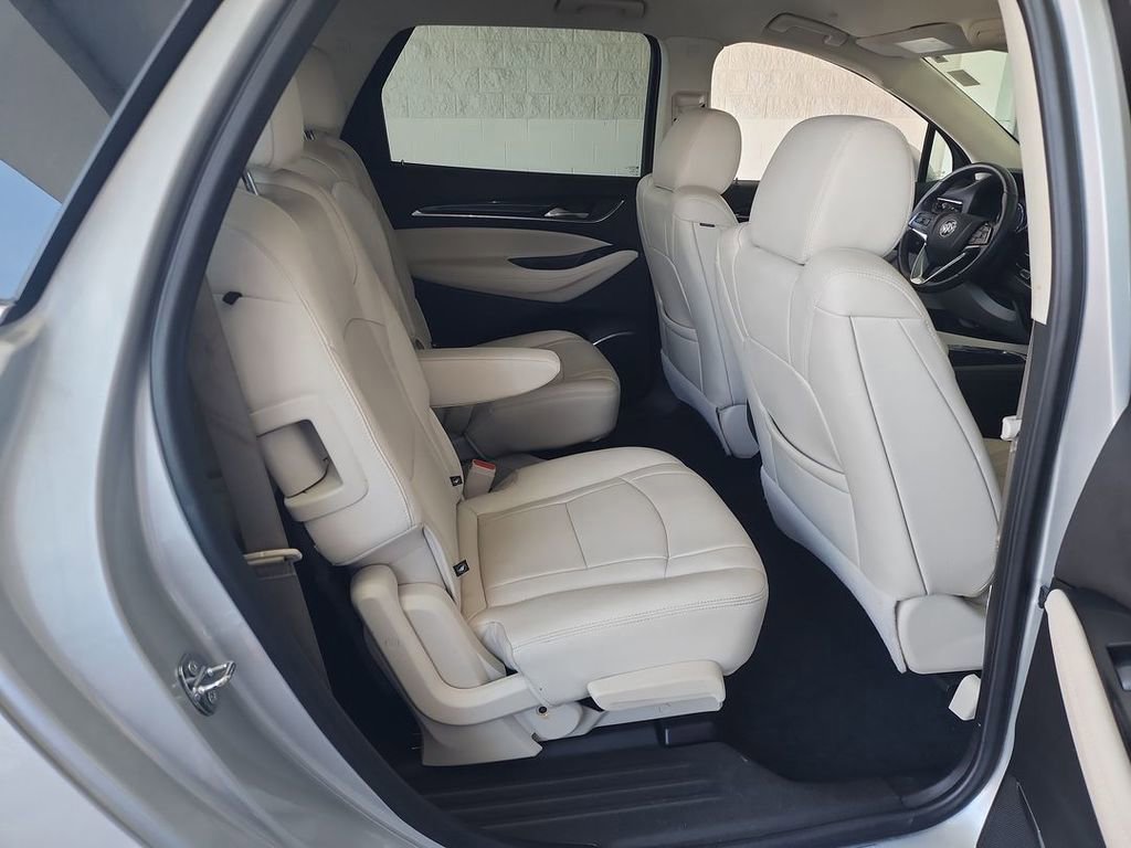 Certified 2022 Buick Enclave Essence w/ Sport Touring Edition image 25