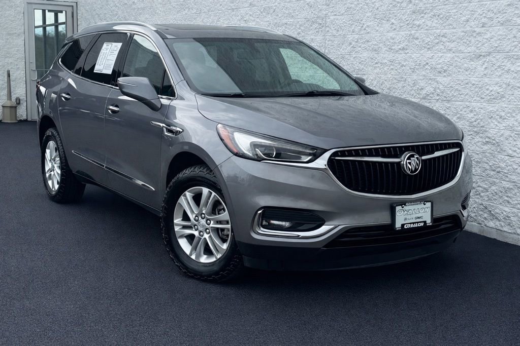 Used 2020 Buick Enclave Essence w/ Sound and Sites Package image 1