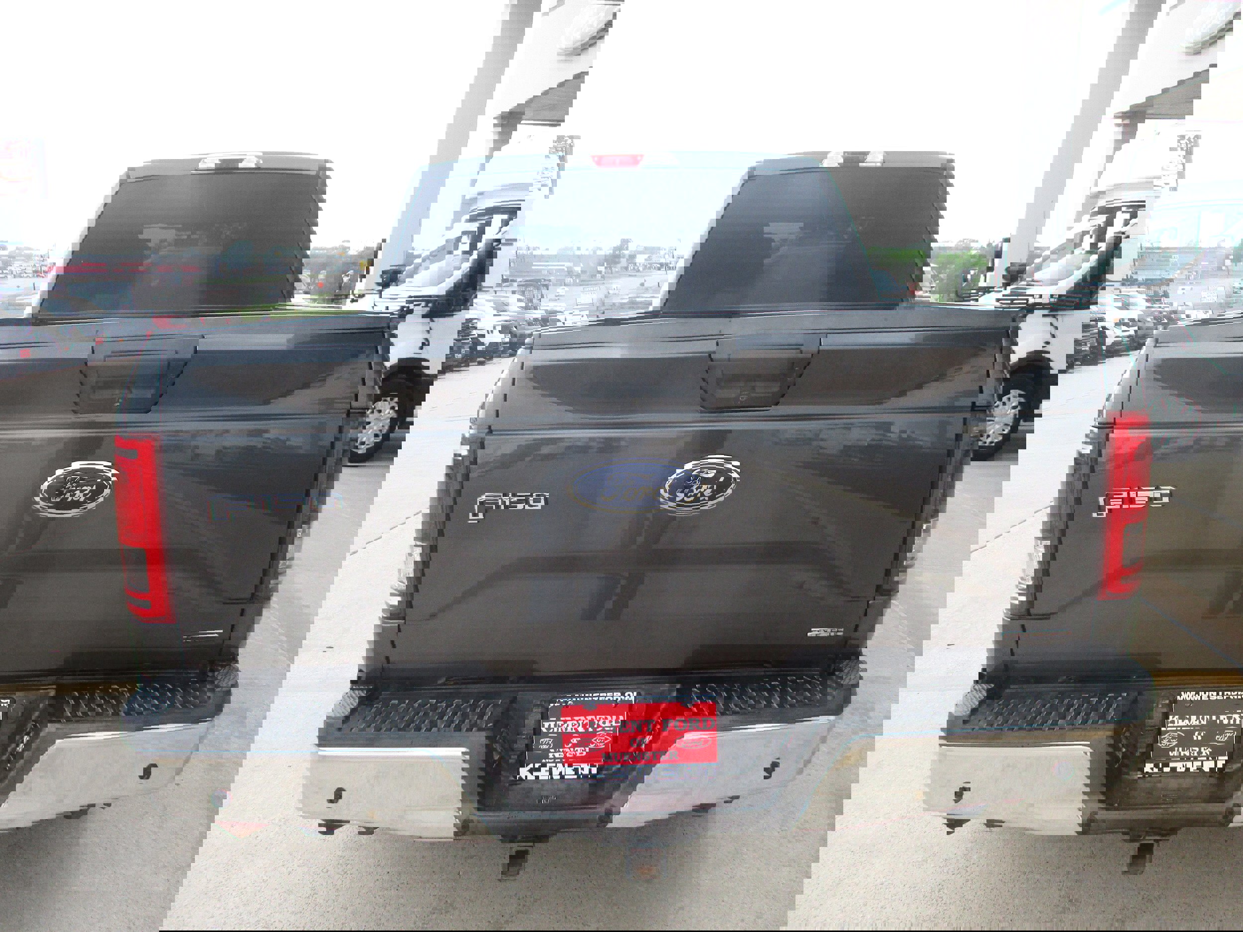 Used 2016 Ford F150 XLT w/ Equipment Group 301A Mid image 9