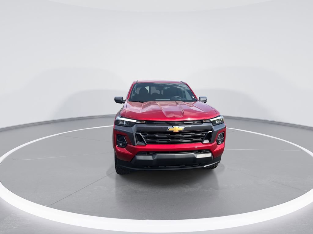 New 2026 Chevrolet Colorado LT w/ LT Convenience Package AWD/4WD image 3