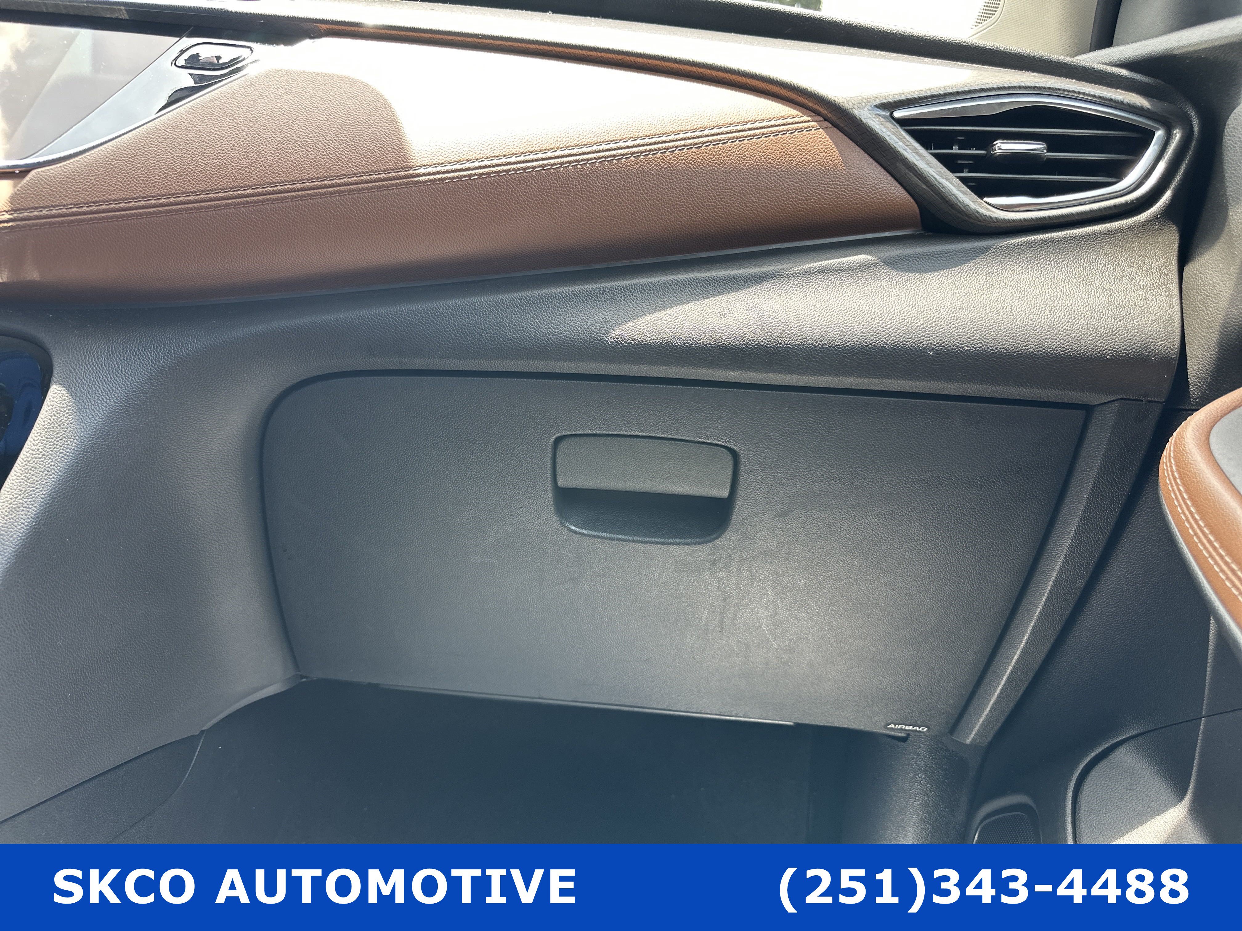 Used 2020 Buick Encore GX Essence FWD image 24