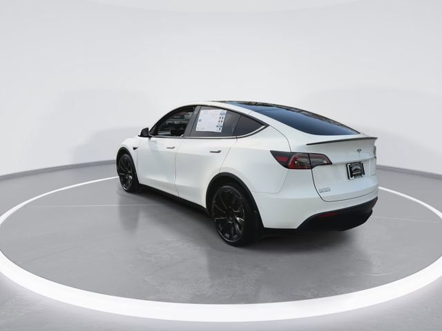 Used 2022 Tesla Model Y Long Range image 6