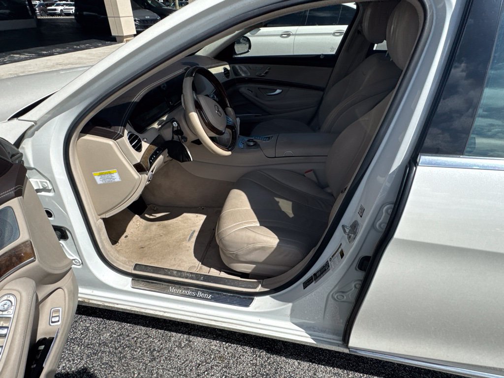 Used 2014 Mercedes-Benz S 550 Sedan image 15