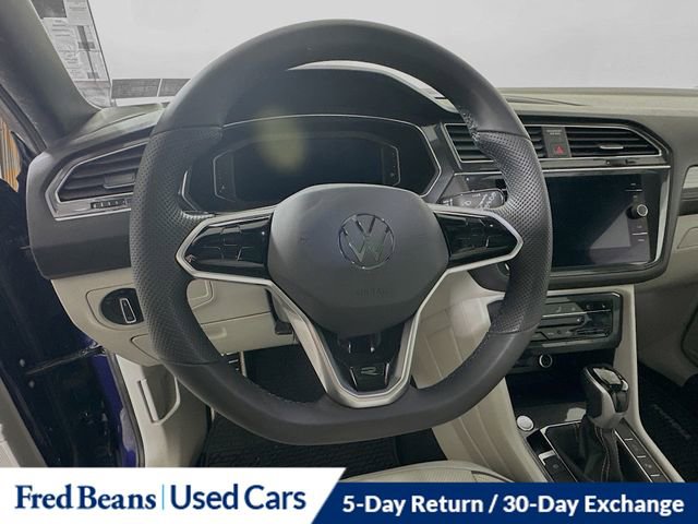 Used 2022 Volkswagen Tiguan SEL R-Line image 13