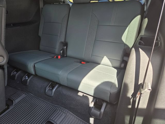 New 2026 GMC Acadia AT4 w/ Luxury Package AWD/4WD image 7