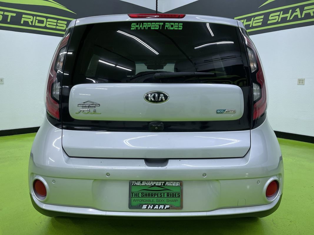Used 2016 Kia Soul EV + w/ Sun & Fun Package image 8