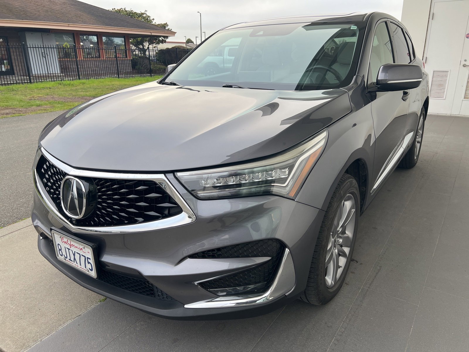 Used 2019 Acura RDX AWD w/ Advance Package image 2