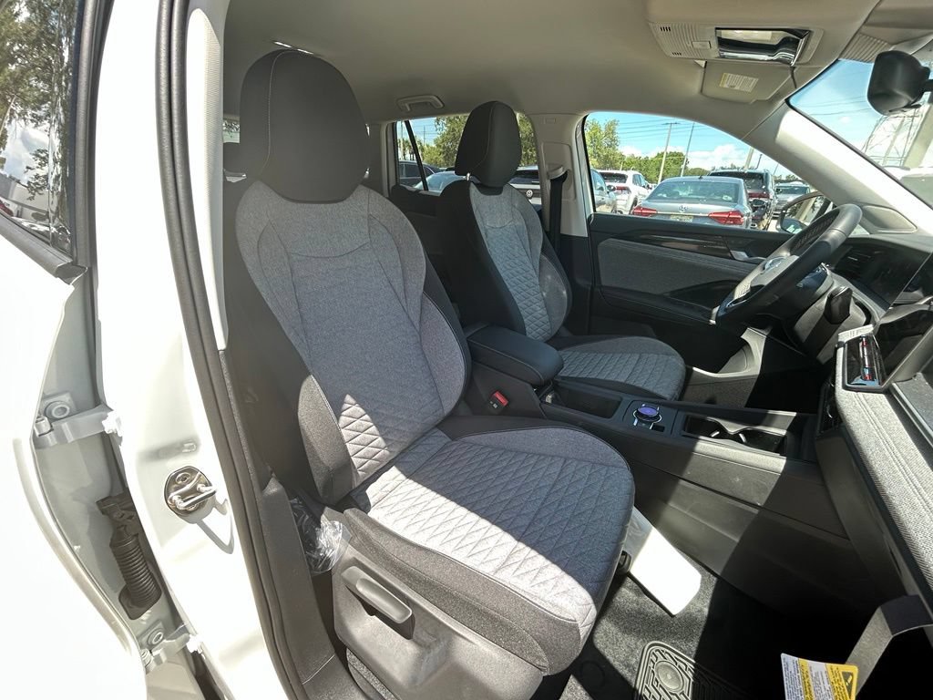New 2026 Volkswagen Tiguan S FWD image 31