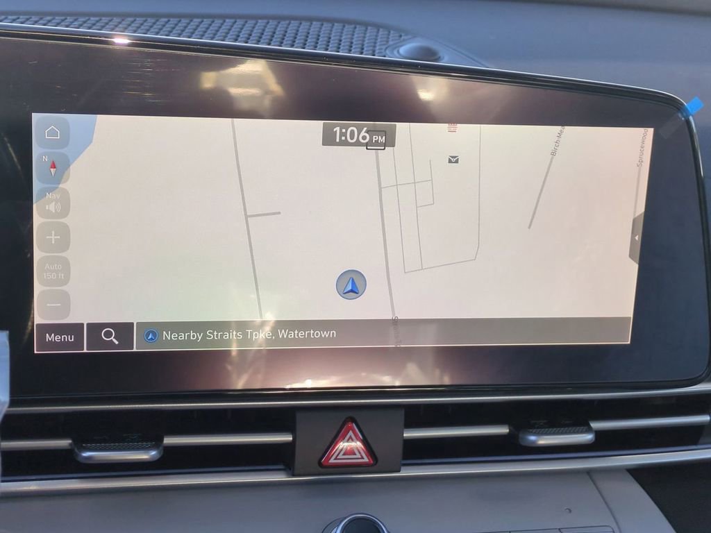 Certified 2025 Hyundai Elantra Limited FWD image 19