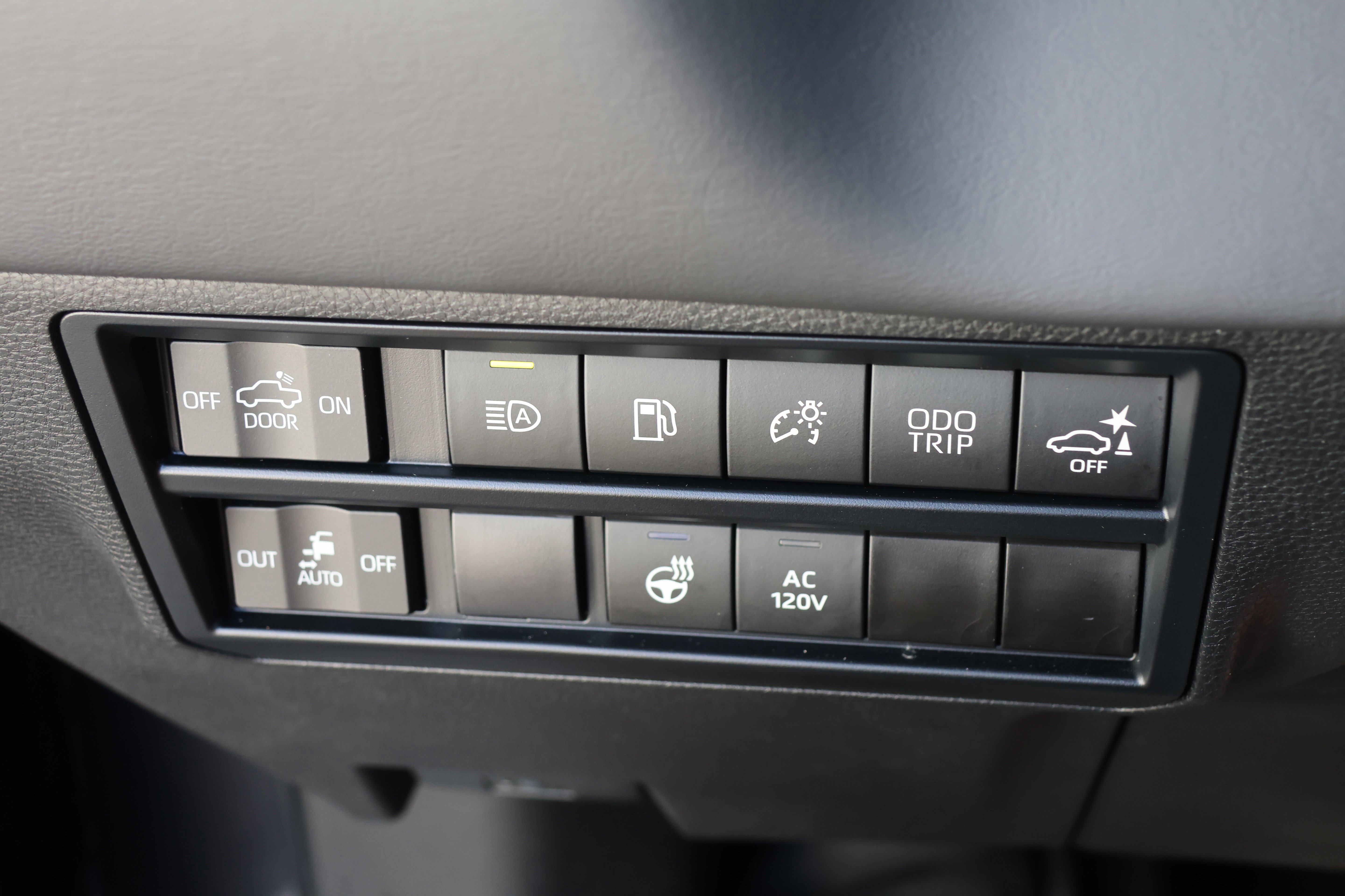 Used 2023 Toyota Tundra Platinum image 15