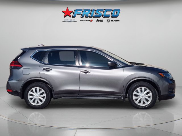 Used 2017 Nissan Rogue S FWD image 8