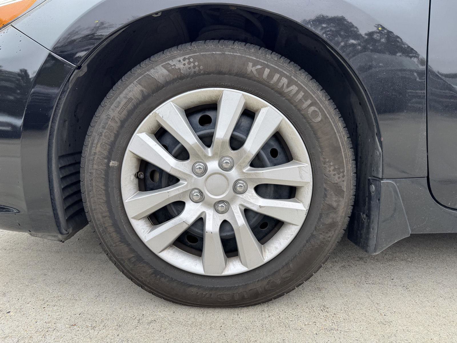 Used 2016 Nissan Altima 2.5 S w/ Power Driver Seat Package image 6