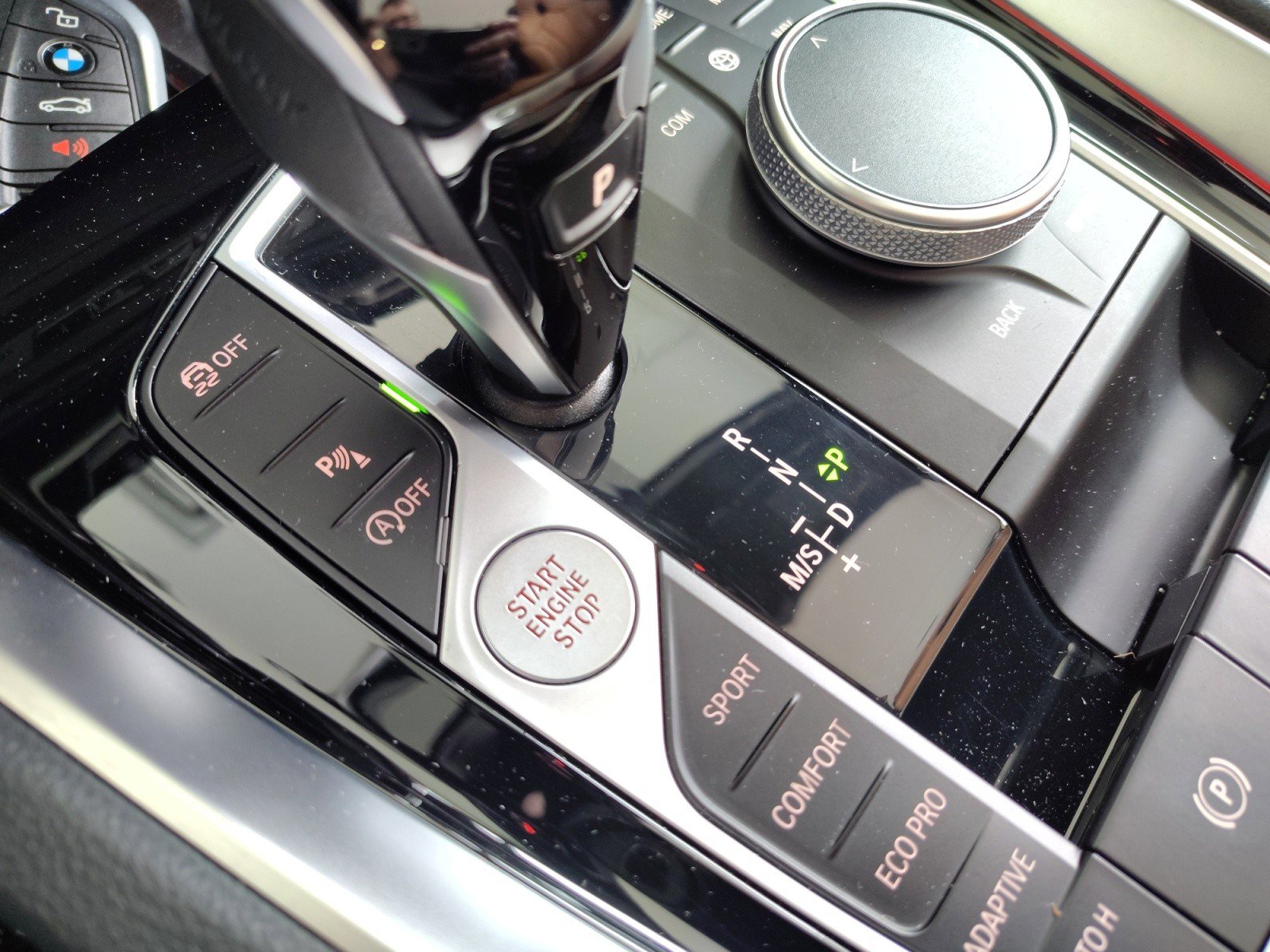 Used 2022 BMW Z4 M40i w/ Premium Package image 25