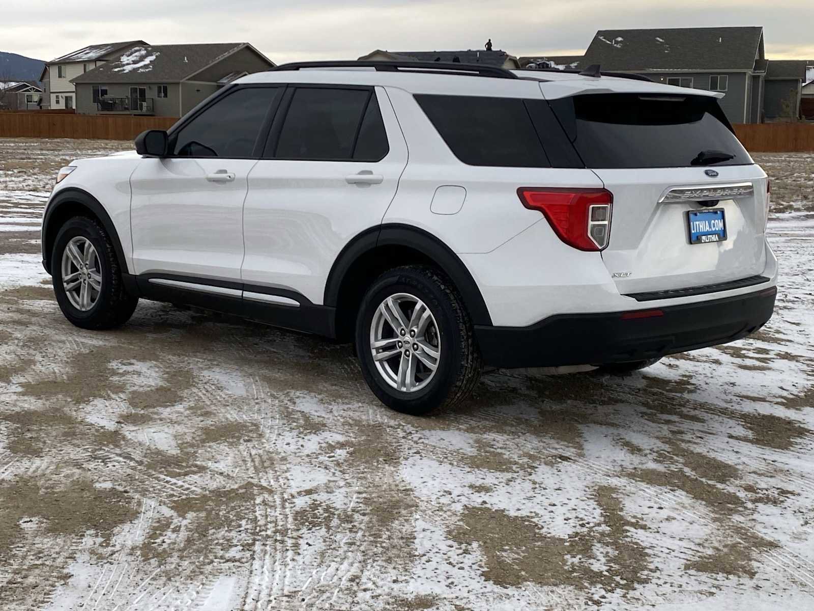 Used 2022 Ford Explorer XLT image 12