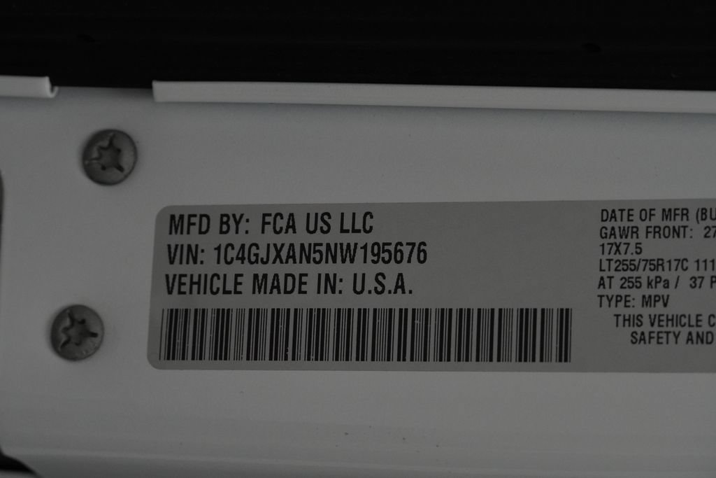 Used 2022 Jeep Wrangler Sport AWD/4WD image 49