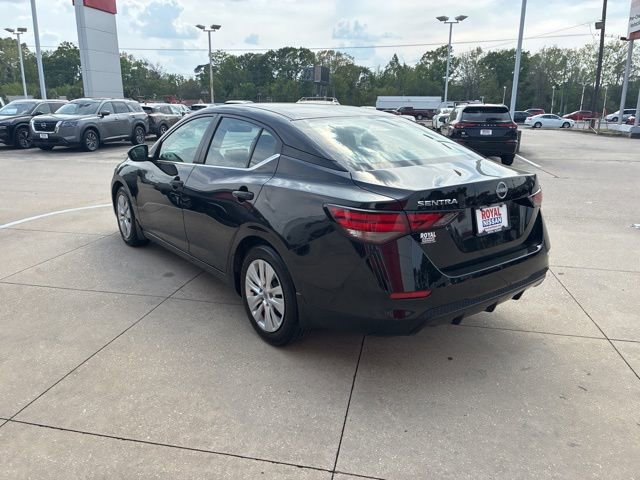 Used 2025 Nissan Sentra S image 5