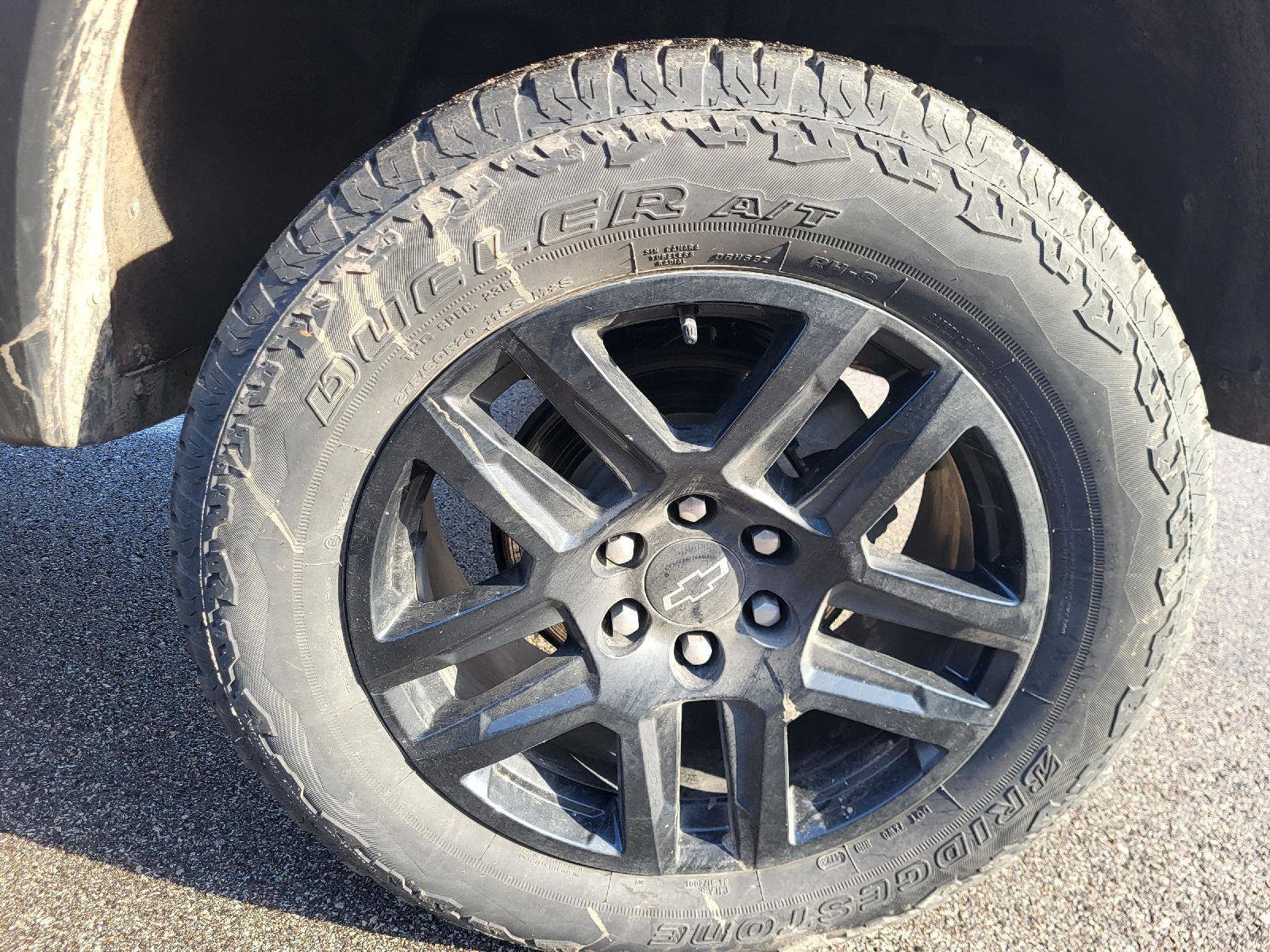 Used 2023 Chevrolet Colorado Trail Boss w/ Advanced Trailering Package image 16