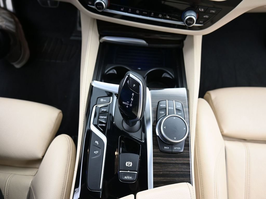 Used 2020 BMW 540i xDrive AWD/4WD image 15