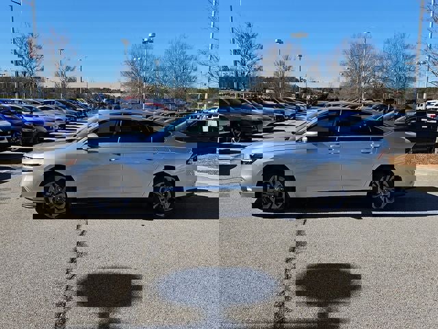 Used 2024 Honda Accord EX video 3