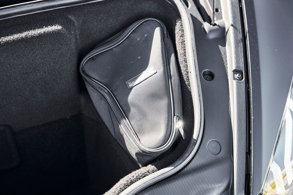 Used 2021 Lamborghini Huracan EVO image 17