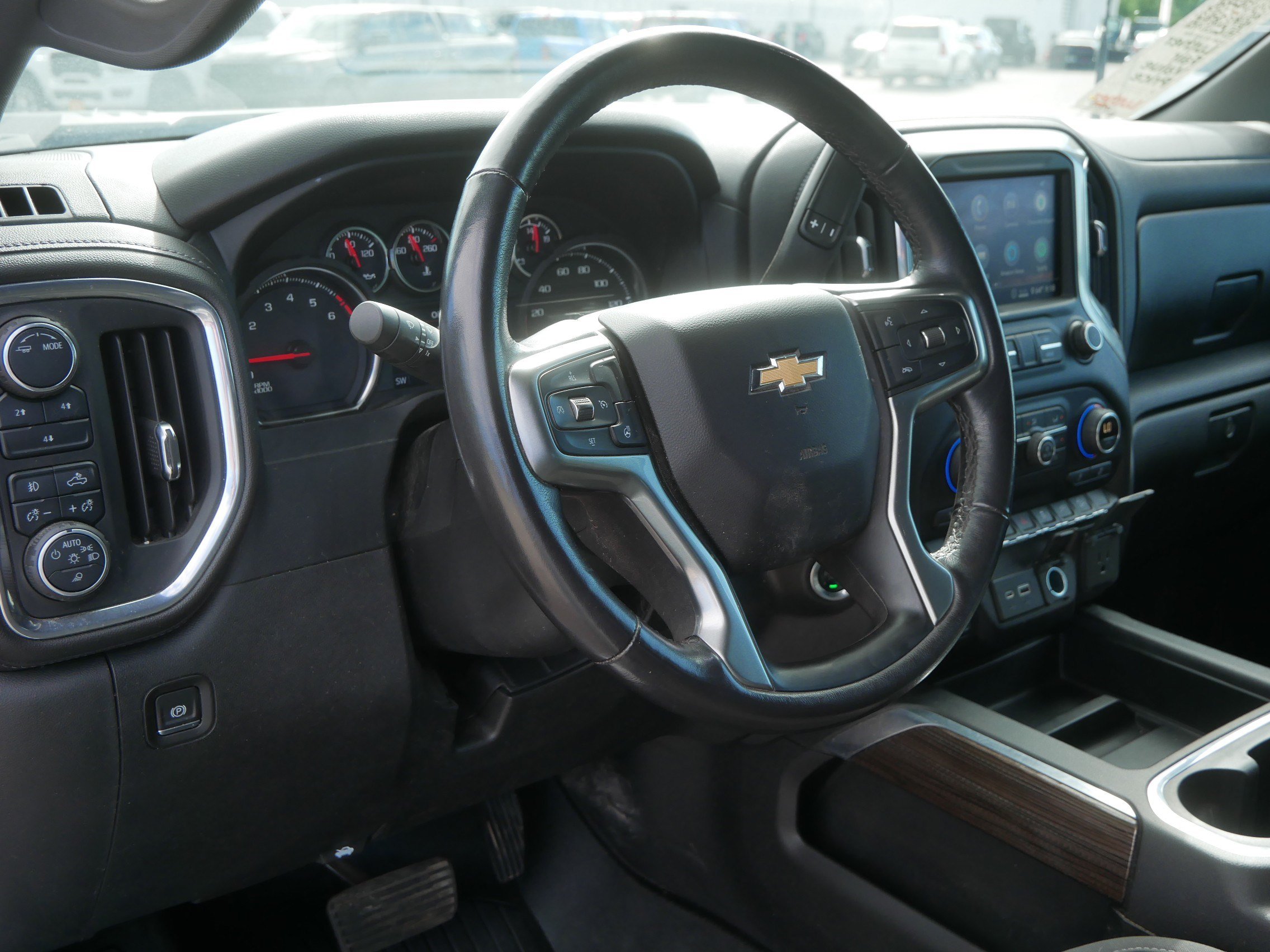 Used 2020 Chevrolet Silverado 3500 LT w/ All Star Edition AWD/4WD image 21