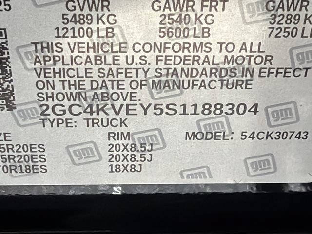 Used 2025 Chevrolet Silverado 3500 High Country w/ Midnight Edition AWD/4WD image 32