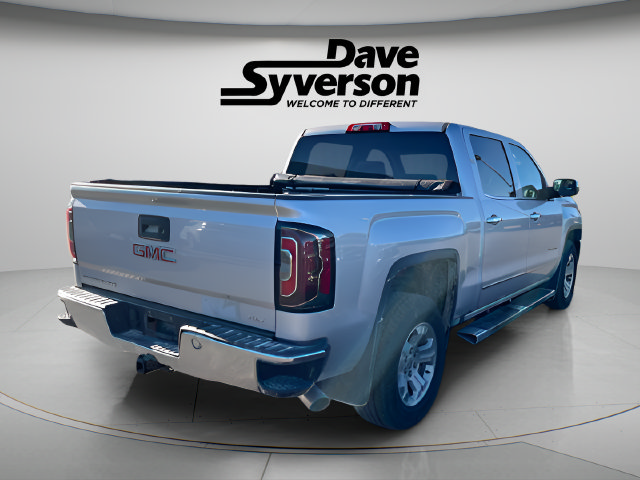 Used 2017 GMC Sierra 1500 SLT w/ SLT Premium Package AWD/4WD image 4
