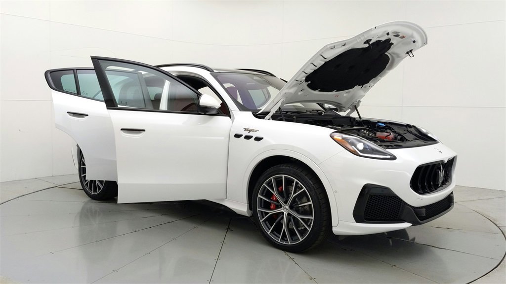 New 2024 Maserati Grecale Trofeo image 10