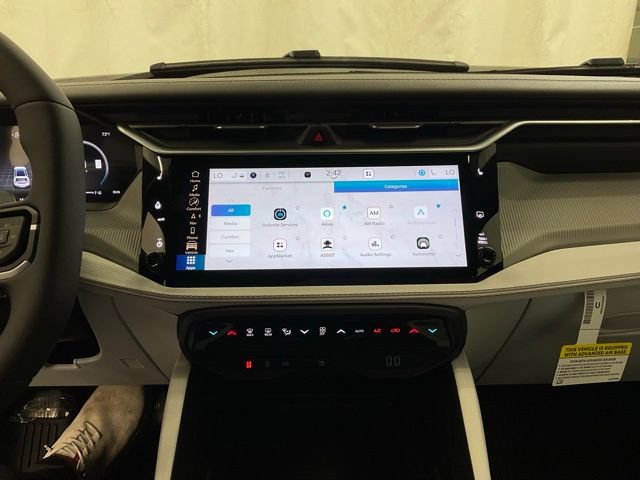 New 2026 Jeep Cherokee Limited AWD/4WD image 17