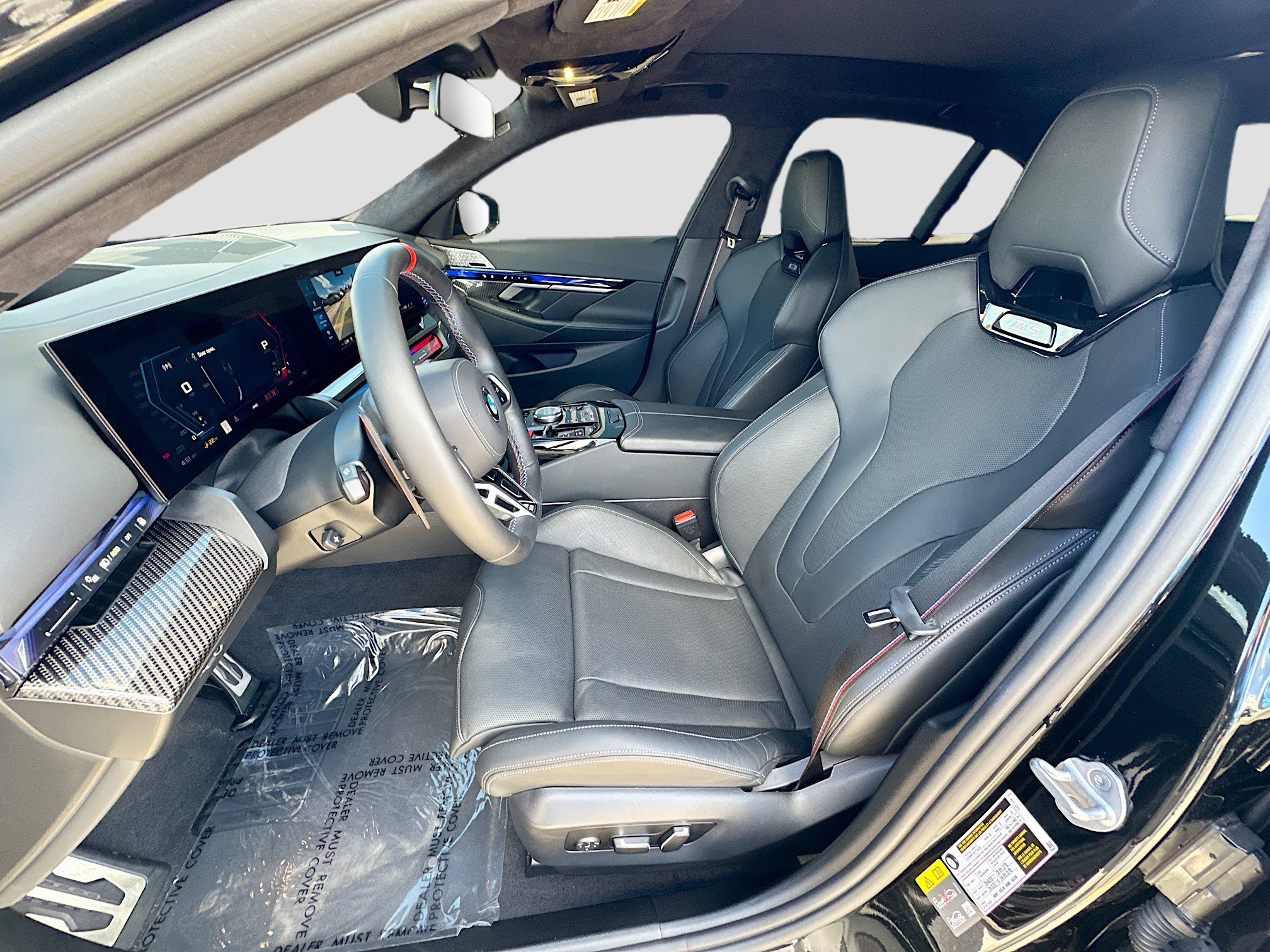 Used 2025 BMW M5 w/ Executive Package image 18