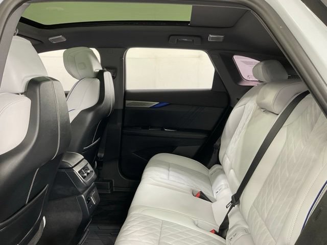 New 2026 Cadillac Optiq V AWD/4WD image 30