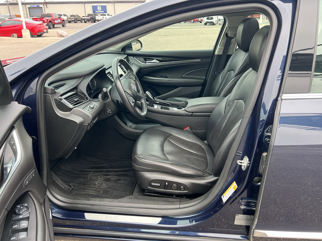 Certified 2017 Buick LaCrosse Premium w/ Dynamic Driver Package FWD image 17