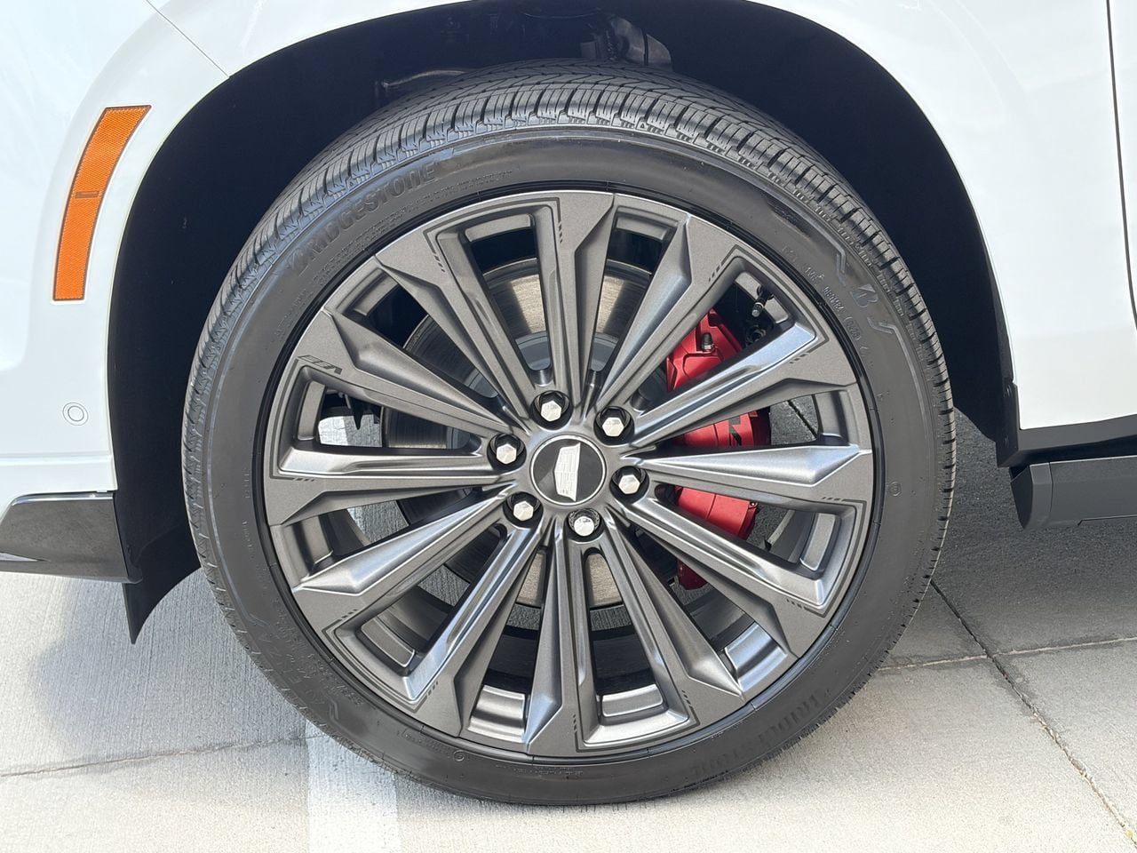 Certified 2026 Cadillac Escalade ESV V AWD/4WD image 10