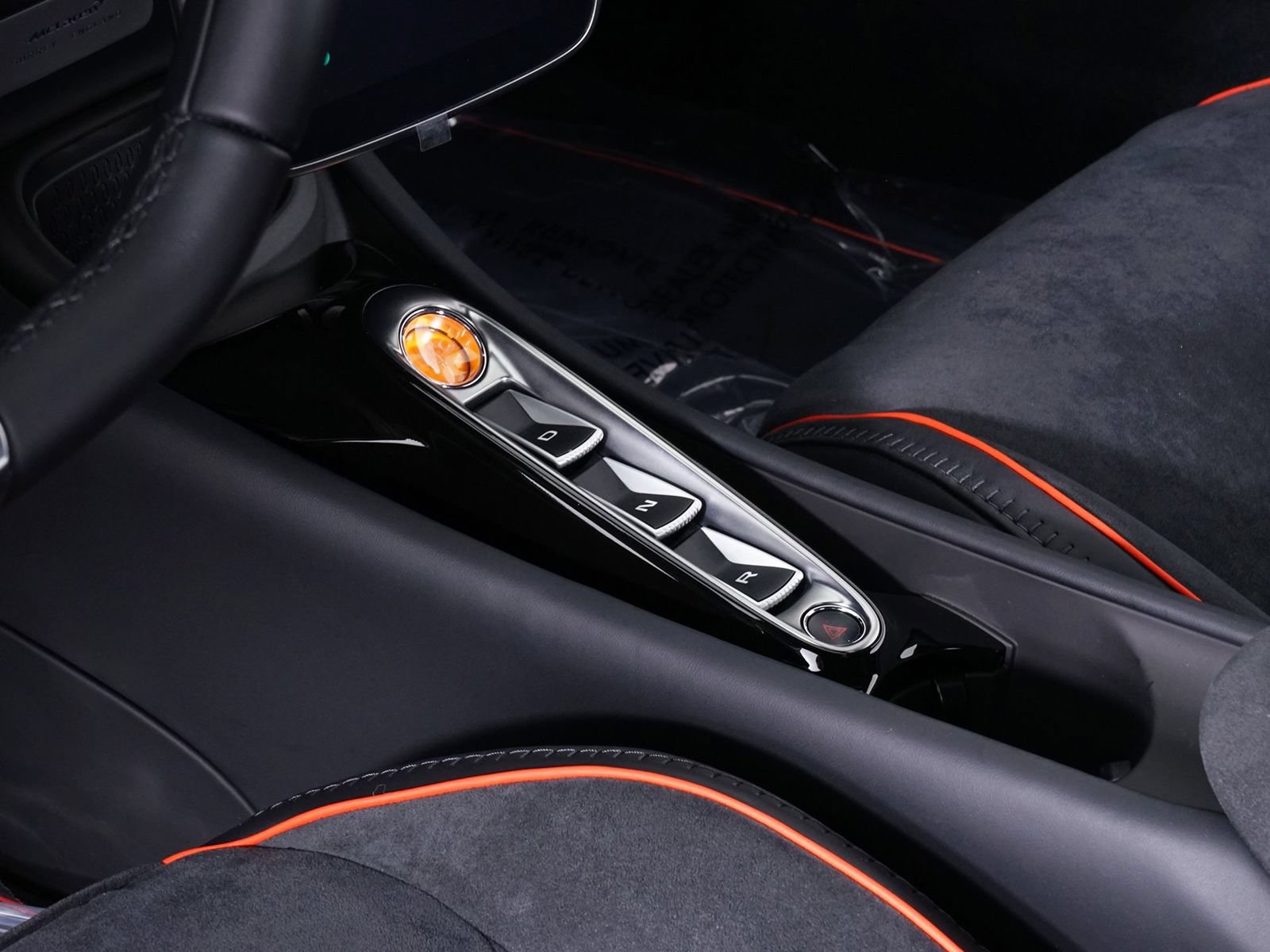 New 2026 McLaren Artura RWD image 26