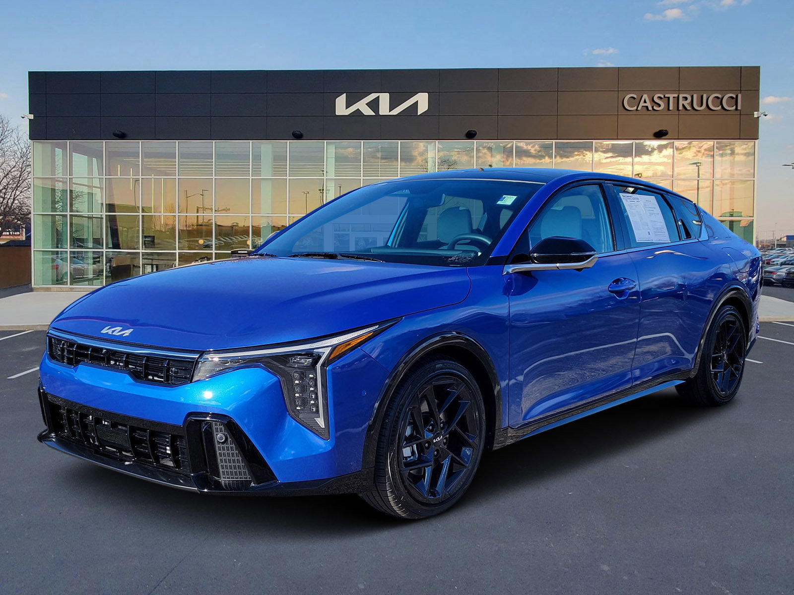 Used 2025 Kia K4 GT-Line Turbo image 2