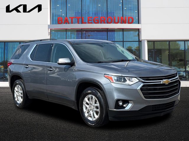 Used 2021 Chevrolet Traverse LT
