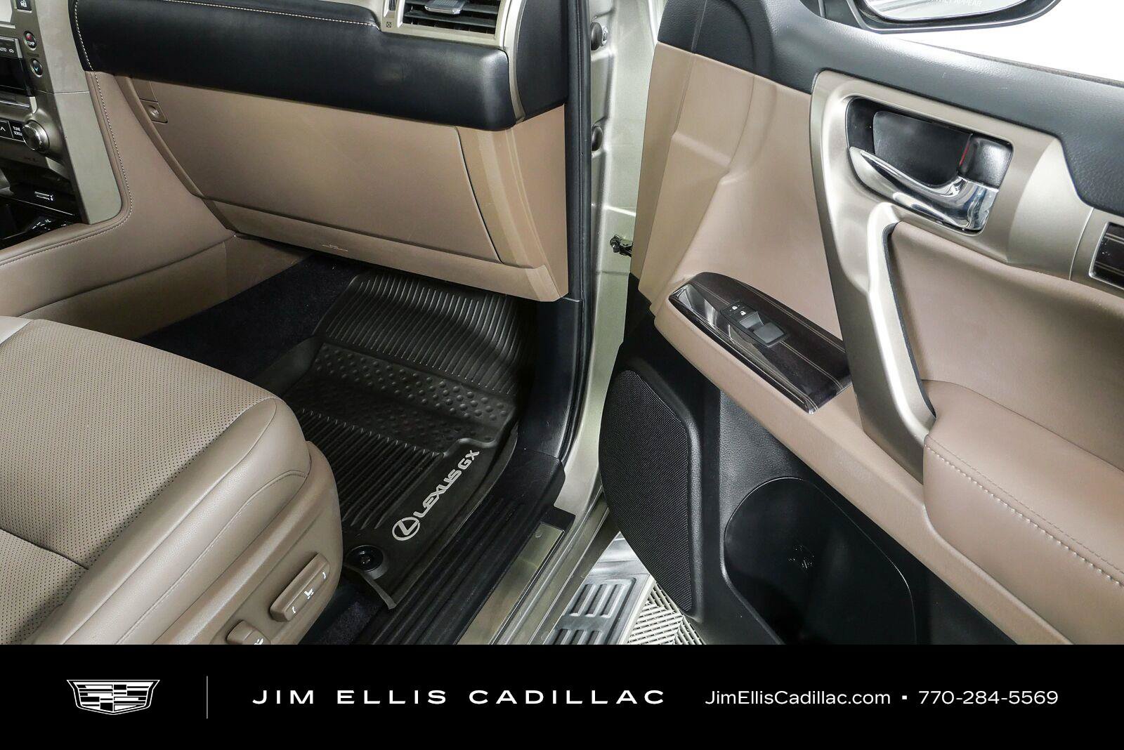 Used 2021 Lexus GX 460 Premium w/ Premium Package AWD/4WD image 24