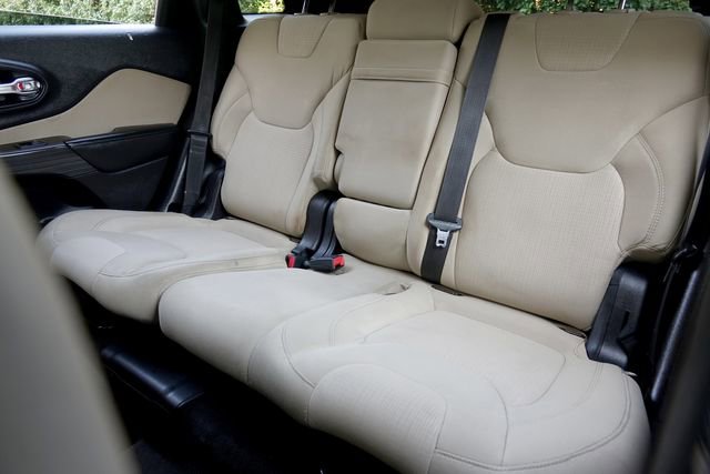 Used 2015 Jeep Cherokee Latitude image 13