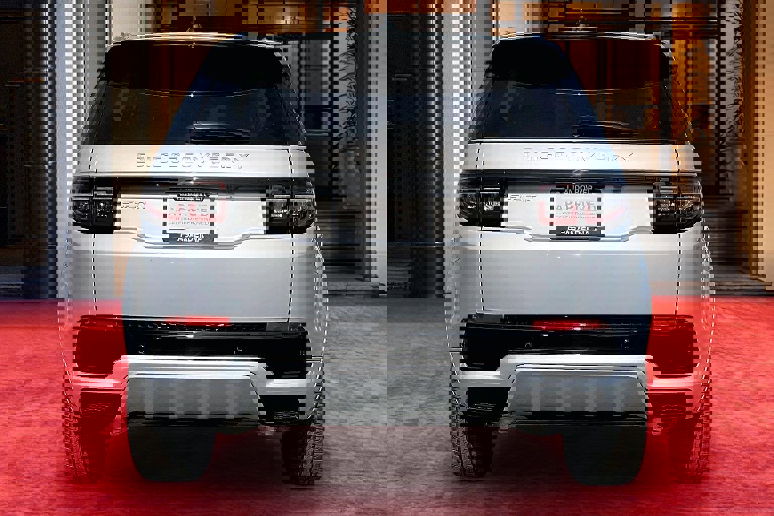 Certified 2025 Land Rover Discovery Sport S image 4