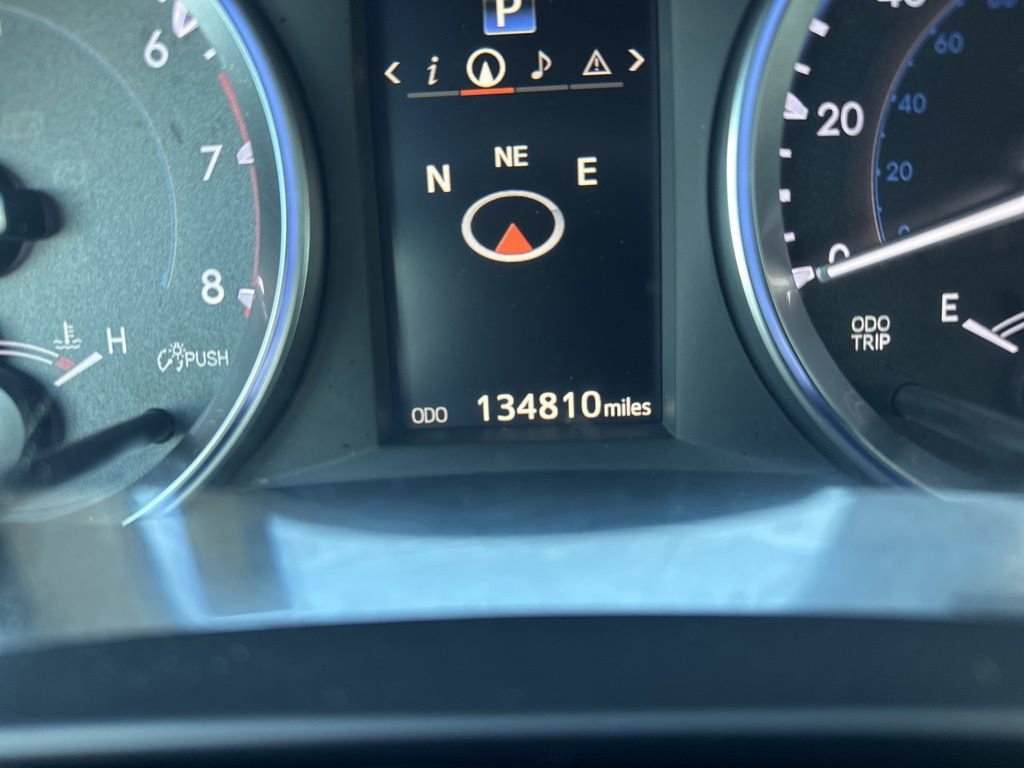 Used 2016 Toyota Highlander XLE image 21