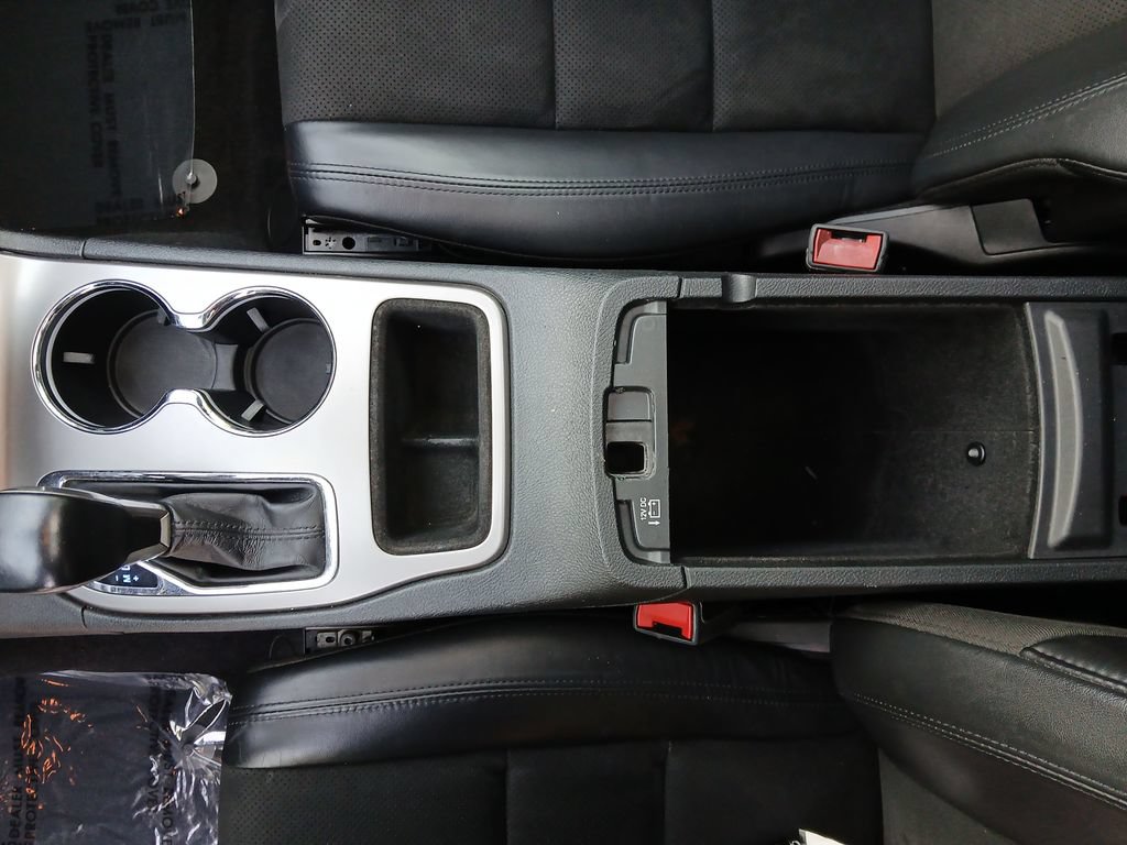 Used 2020 Jeep Grand Cherokee Altitude AWD/4WD image 47