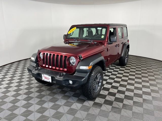 Used 2022 Jeep Wrangler Unlimited Sport AWD/4WD image 3